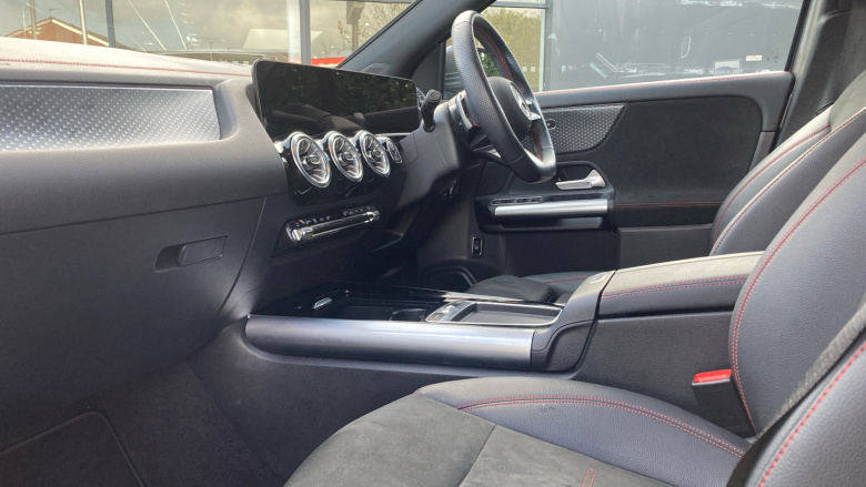 Mercedes-Benz Eqa 250+ 140kW AMG Line Executive 70.5kWh 5dr Auto Electric Hatchback